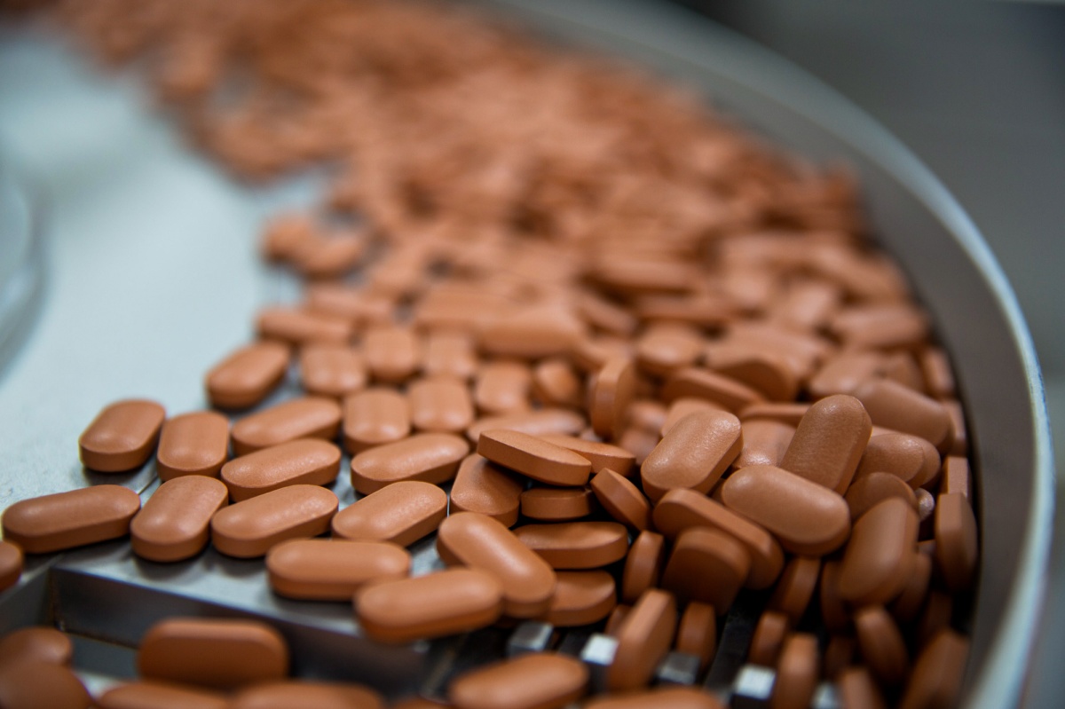 Pharmasyntez uses maximum production capacity for strengthening the fight against COVID-19