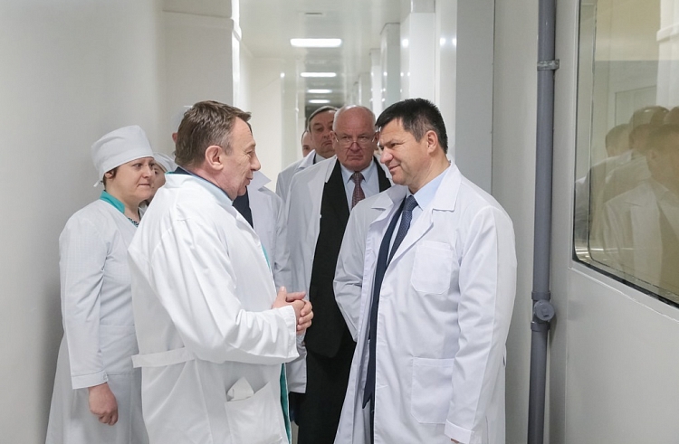 Представители «ИСТ-ФАРМ» встретились с врио губернатора Приморского края