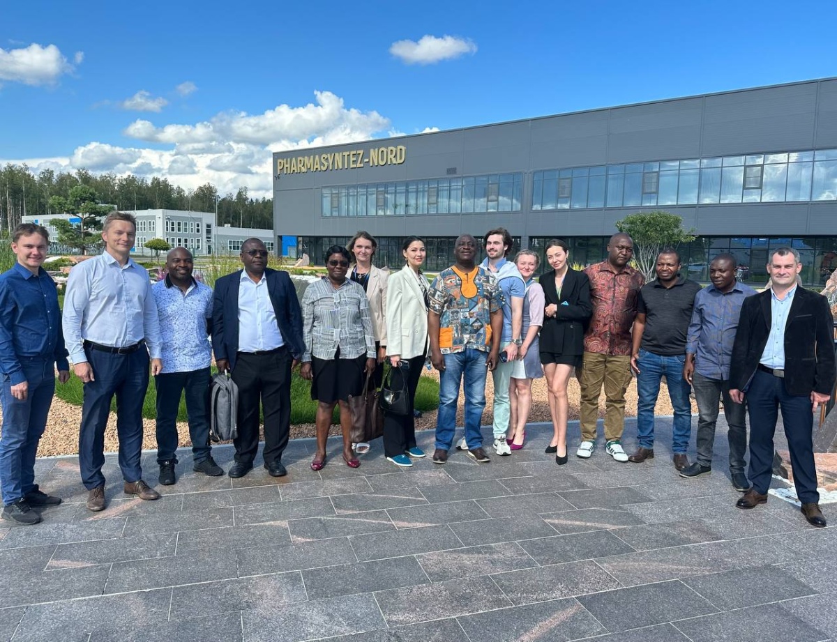 The government delegation from the Republic of Zimbabwe visited Pharmasyntez-Nord 